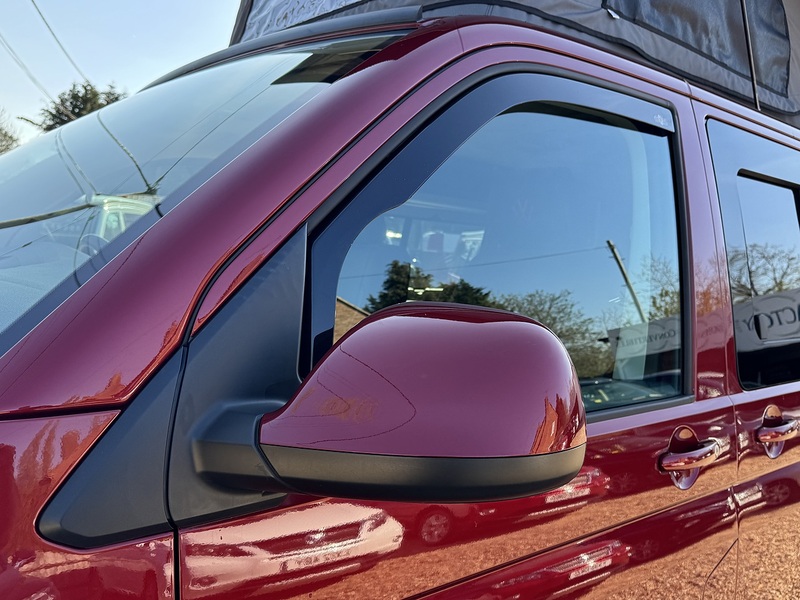 Volkswagen T6.1 T28 SWB 150 DSG 2.0 5dr Camper Automatic Diesel