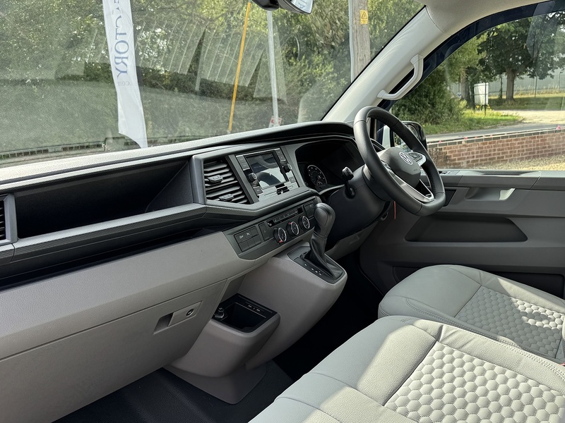 Volkswagen T6.1 T28 150 SWB DSG Highline 2.0 5dr Camper Automatic Diesel