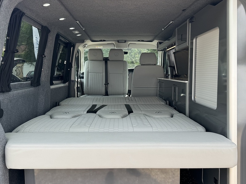 Volkswagen T6.1 T28 150 SWB DSG Highline 2.0 5dr Camper Automatic Diesel