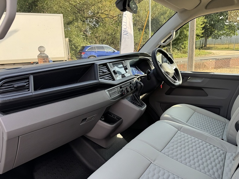 Volkswagen T6.1 T30 SWB 150 DSG 2.0 5dr Camper Automatic Diesel