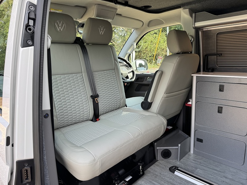 Volkswagen T6.1 T30 SWB 150 DSG 2.0 5dr Camper Automatic Diesel