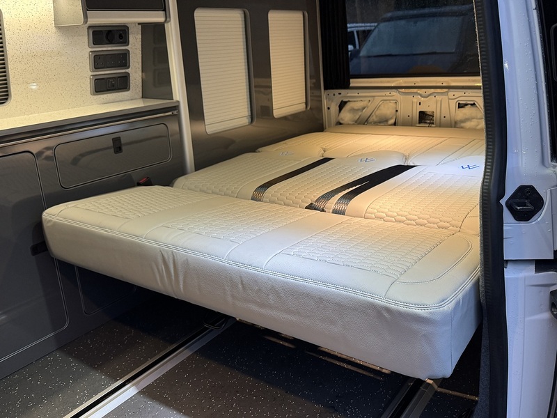 Volkswagen T6.1 T32 4Motion 150 LWB 2.0 5dr Manual Diesel