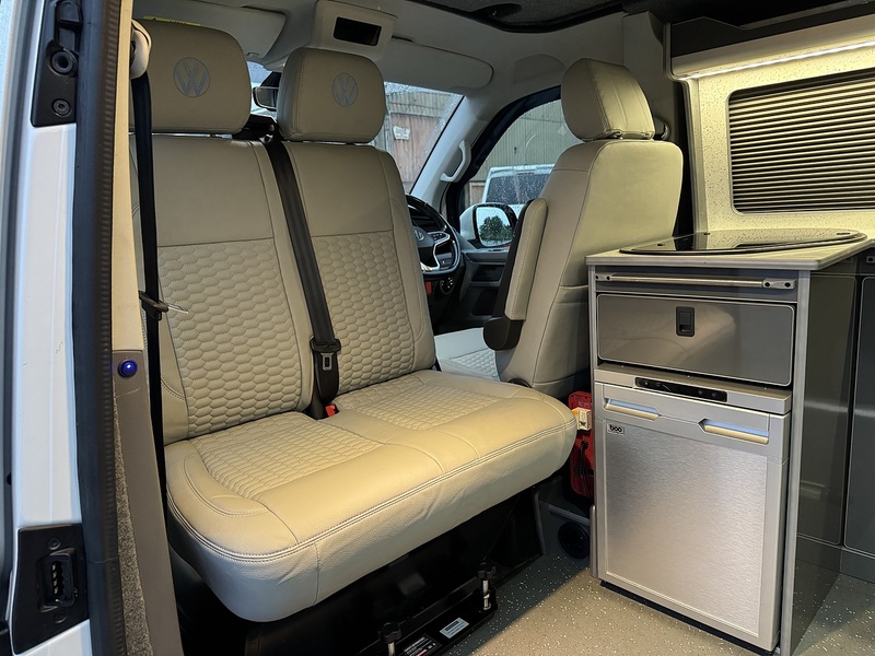 Volkswagen T6.1 T32 4Motion 150 LWB 2.0 5dr Manual Diesel