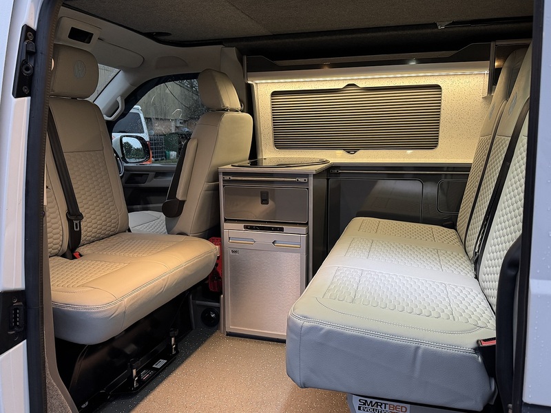 Volkswagen T6.1 T32 4Motion 150 LWB 2.0 5dr Manual Diesel