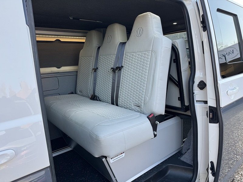 Volkswagen T6 T30 150 SWB 2.0 5dr Camper Manual Diesel