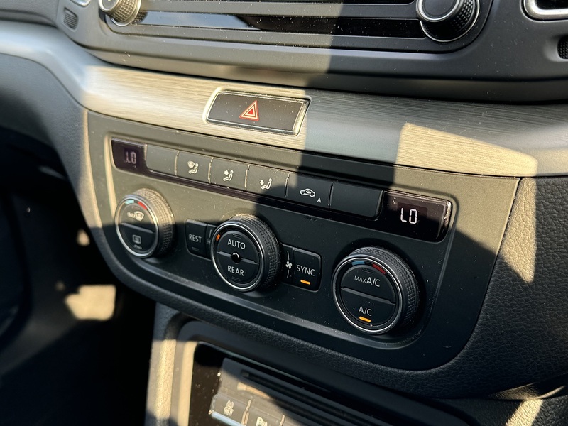 Volkswagen 150 DSG TDI SE 2.0 5dr MPV Automatic Diesel