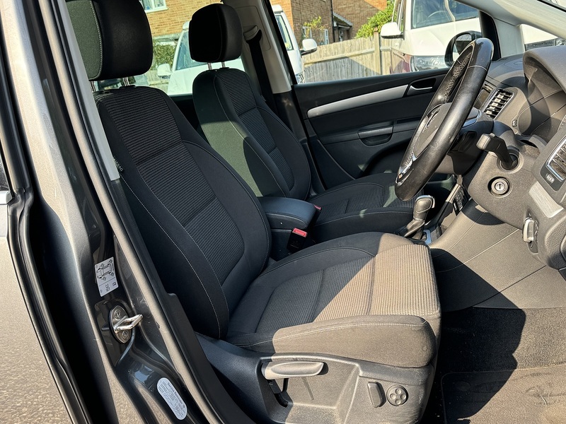 Volkswagen 150 DSG TDI SE 2.0 5dr MPV Automatic Diesel