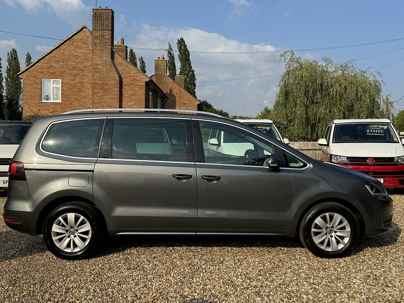 Volkswagen 150 DSG TDI SE 2.0 5dr MPV Automatic Diesel