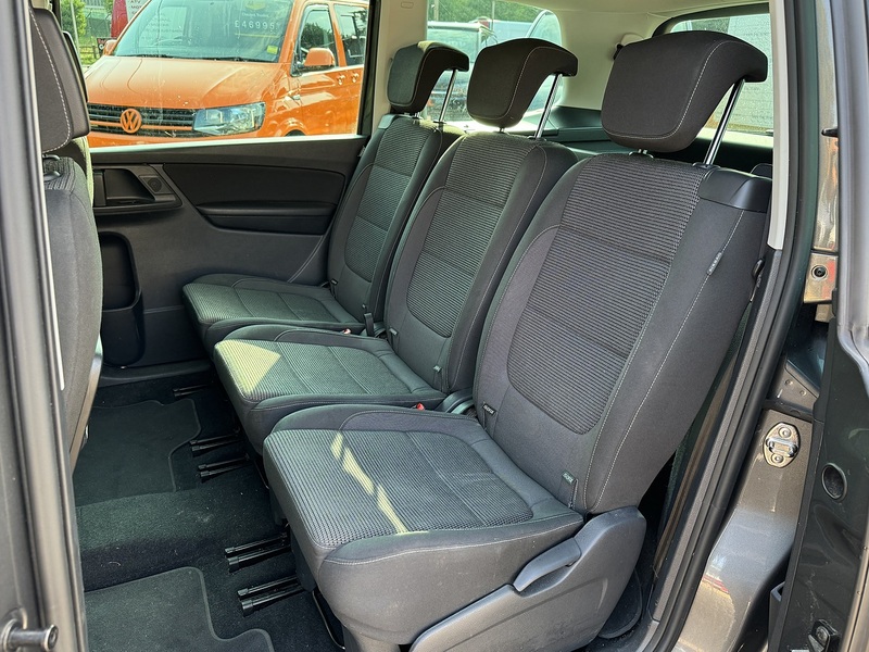 Volkswagen 150 DSG TDI SE 2.0 5dr MPV Automatic Diesel