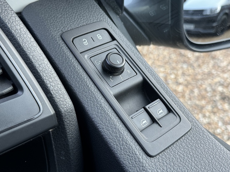 Volkswagen T6 140 LWB DSG Highline 2.0 5dr Camper Automatic Diesel