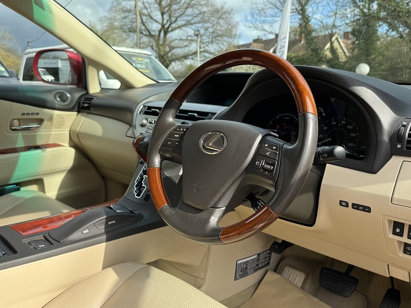 Lexus 3.5 450h V6 SE-L SUV 5dr Petrol Hybrid CVT 4WD Euro 4 (s/s) (299 ps)