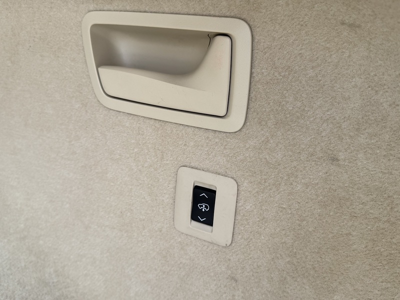 Lexus 3.5 450h V6 SE-L SUV 5dr Petrol Hybrid CVT 4WD Euro 4 (s/s) (299 ps)