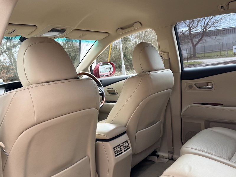 Lexus 3.5 450h V6 SE-L SUV 5dr Petrol Hybrid CVT 4WD Euro 4 (s/s) (299 ps)