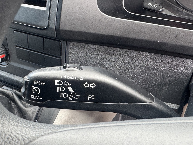 Volkswagen T6 T30 150 DSG SWB 2.0 4dr Camper Automatic Diesel