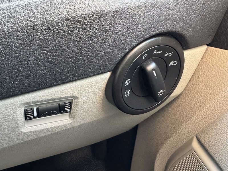 Volkswagen T6 T30 150 DSG SWB 2.0 5dr Combi Van Automatic Diesel