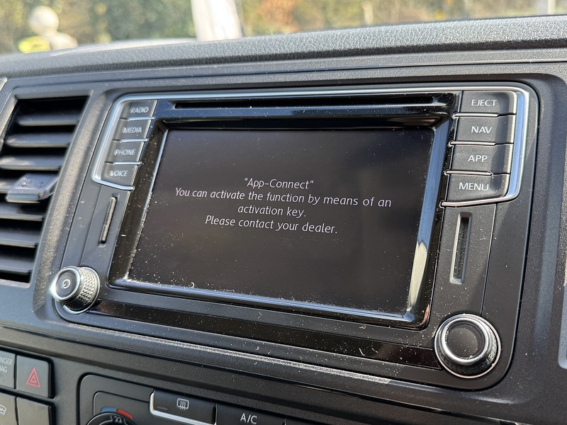 Volkswagen T6 T30 150 DSG SWB 2.0 5dr Combi Van Automatic Diesel