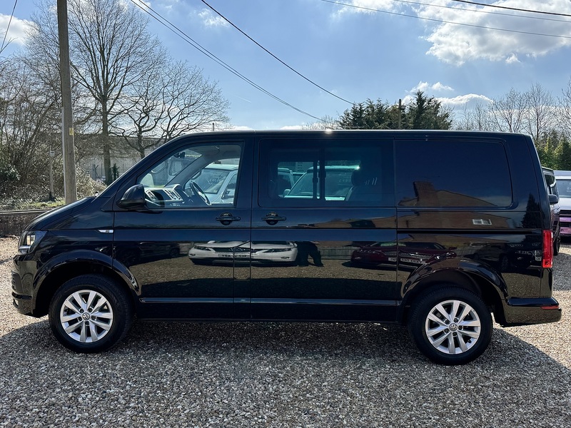 Volkswagen T6 T30 150 DSG SWB 2.0 5dr Combi Van Automatic Diesel