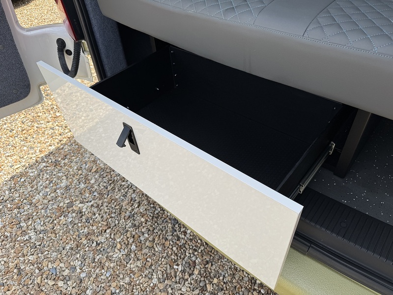 Volkswagen T6 T30 102 SWB 2.0 5dr Camper Manual