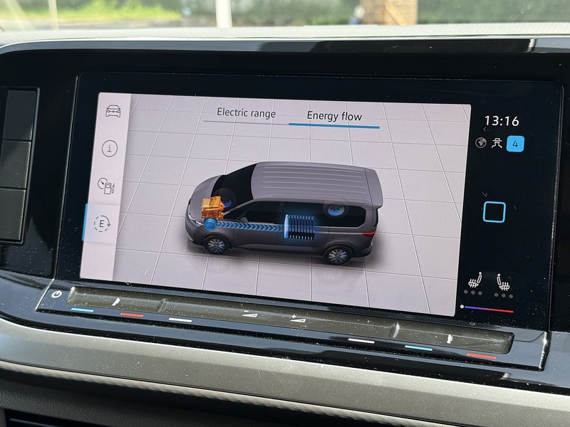 Volkswagen 1.4 TSI 13kWh Life Long MPV 5dr Petrol Plug-in Hybrid DSG Euro 6 (s/s) (218 ps)