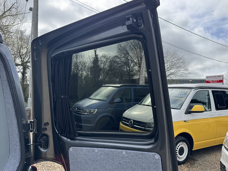 Volkswagen T6 T30 150 DSG SWB 2.0 5dr Camper Automatic Diesel