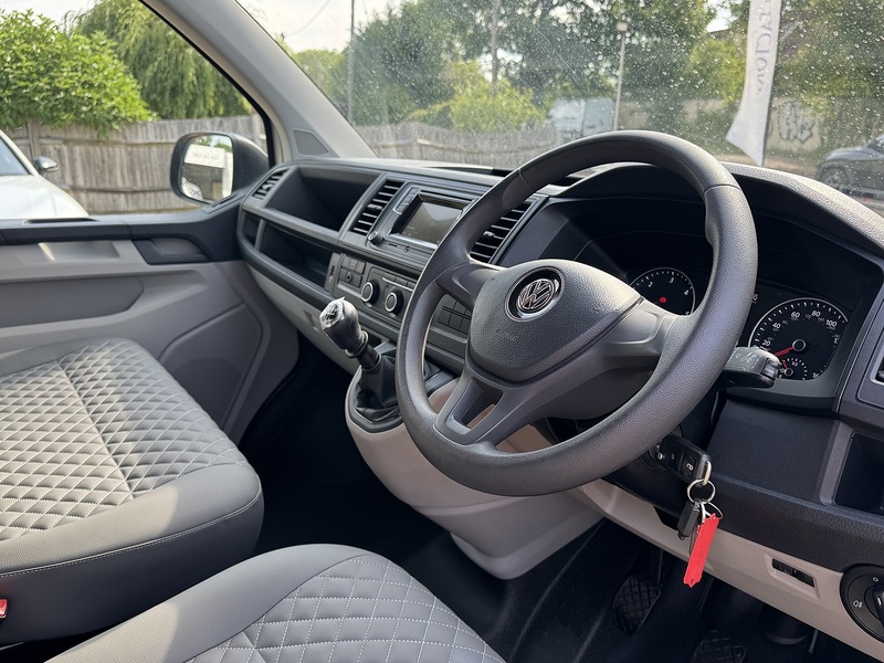 Volkswagen T6 T30 SWB 102 2.0 5dr Camper Manual Diesel