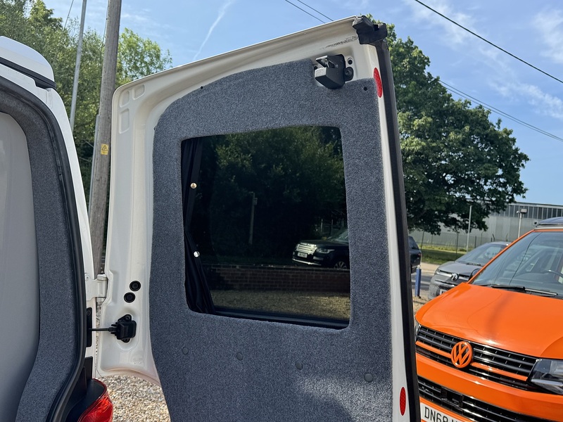 Volkswagen T6 T30 SWB 102 2.0 5dr Camper Manual Diesel