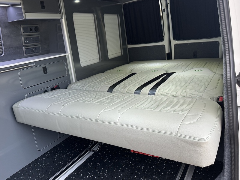 Volkswagen T6.1 T32 110 LWB 2.0 5dr Camper Manual Diesel