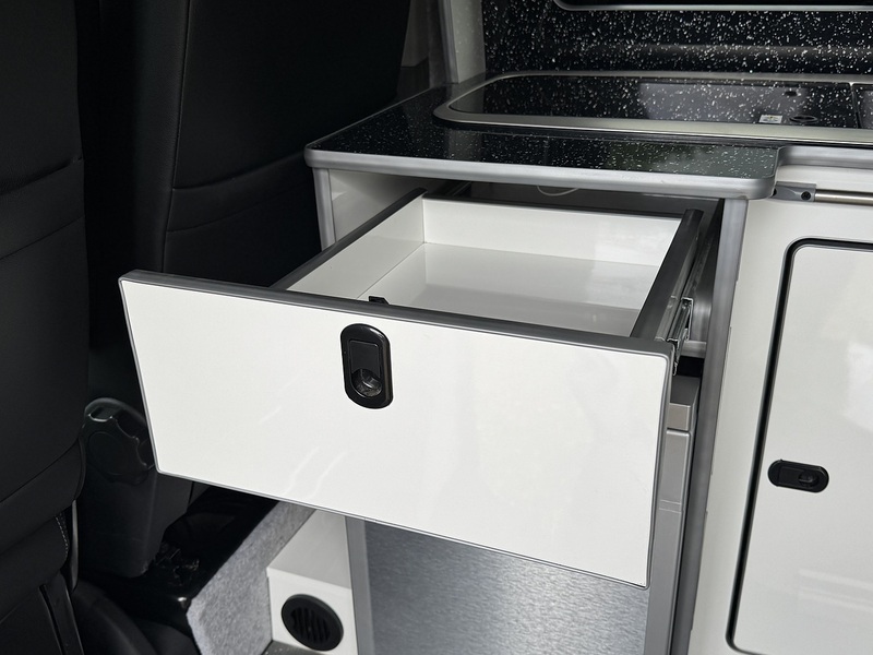 Volkswagen T6.1 T32 150 4 Motion LWB 2.0 5dr Camper Manual Diesel