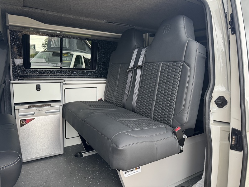 Volkswagen T6.1 T32 150 4 Motion LWB 2.0 5dr Camper Manual Diesel