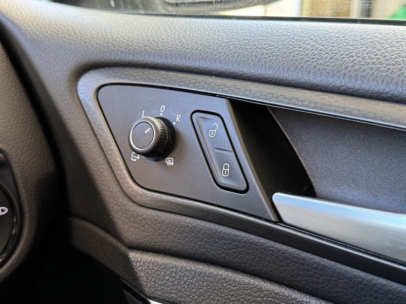 Volkswagen 2.0 TDI GTD Hatchback 5dr Diesel DSG Euro 6 (s/s) (184 ps)