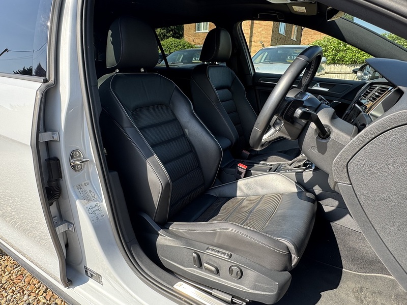 Volkswagen 2.0 TDI GTD Hatchback 5dr Diesel DSG Euro 6 (s/s) (184 ps)