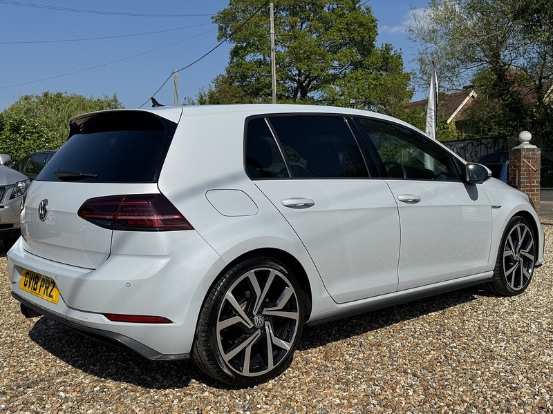 Volkswagen 2.0 TDI GTD Hatchback 5dr Diesel DSG Euro 6 (s/s) (184 ps)