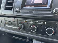 T6 T32 150 DSG SWB 2.0 5dr Camper Automatic Diesel