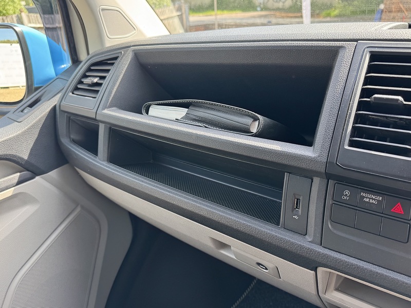 Volkswagen T6 T30 102 LWB 2.0 5dr Camper Manual Diesel