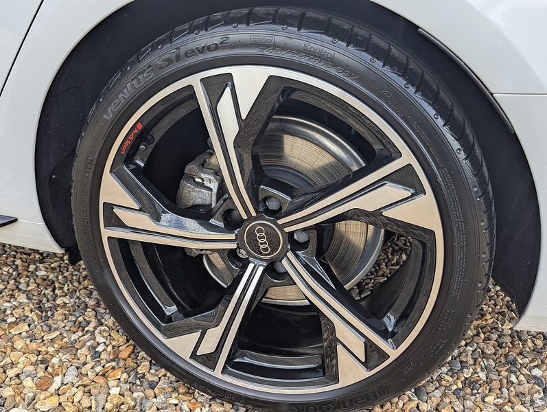 Audi 2.0 TFSI 40 Black Edition Estate 5dr Petrol S Tronic Euro 6 (s/s) (204 ps)