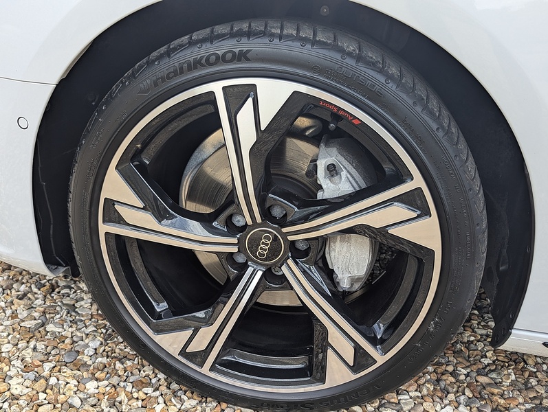 Audi 2.0 TFSI 40 Black Edition Estate 5dr Petrol S Tronic Euro 6 (s/s) (204 ps)