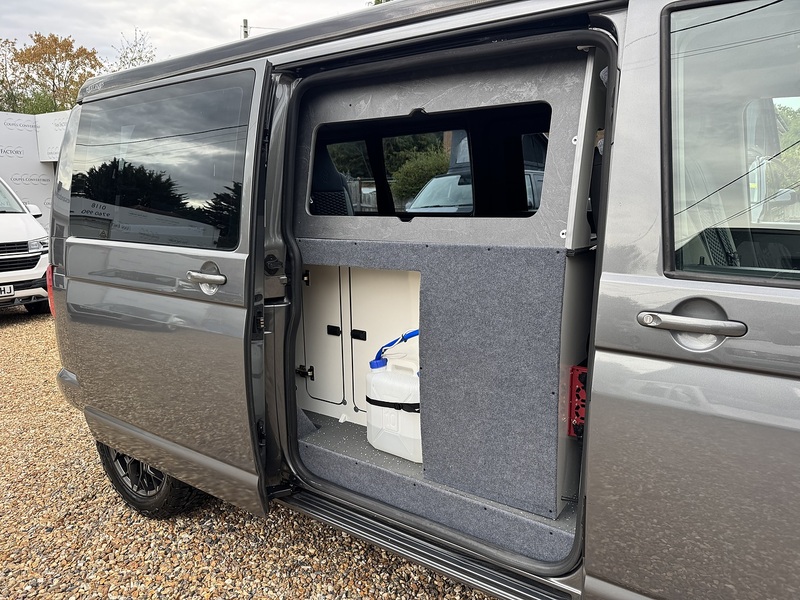Volkswagen T5.1 T30 140 LWB DSG 2.0 4dr Camper Automatic Diesel