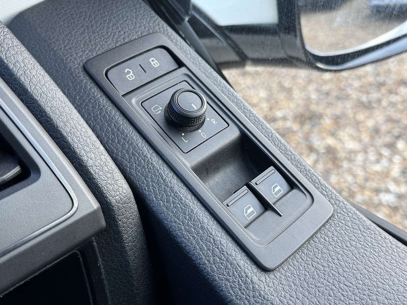 Volkswagen T6 T30 150 DSG LWB 2.0 5dr Camper Automatic Diesel