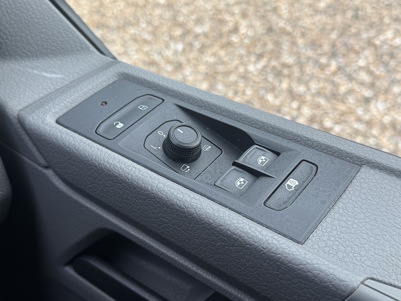 Volkswagen T6.1 T30 150 DSG SWB 2.0 5dr Camper Automatic Diesel