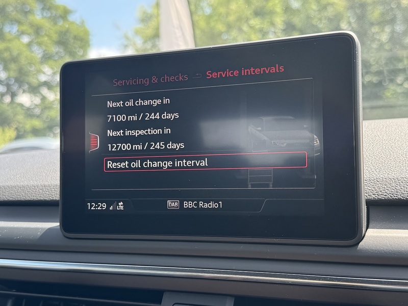 Audi TFSI S line Quattro 2.0 4dr Saloon Automatic Petrol