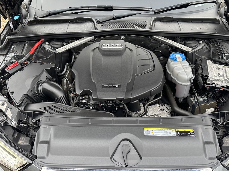 Audi TFSI S line Quattro 2.0 4dr Saloon Automatic Petrol