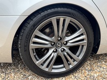 3.5 450h SE-L V6 Saloon 4dr Petrol Hybrid CVT Euro 4 (s/s) (340 ps)