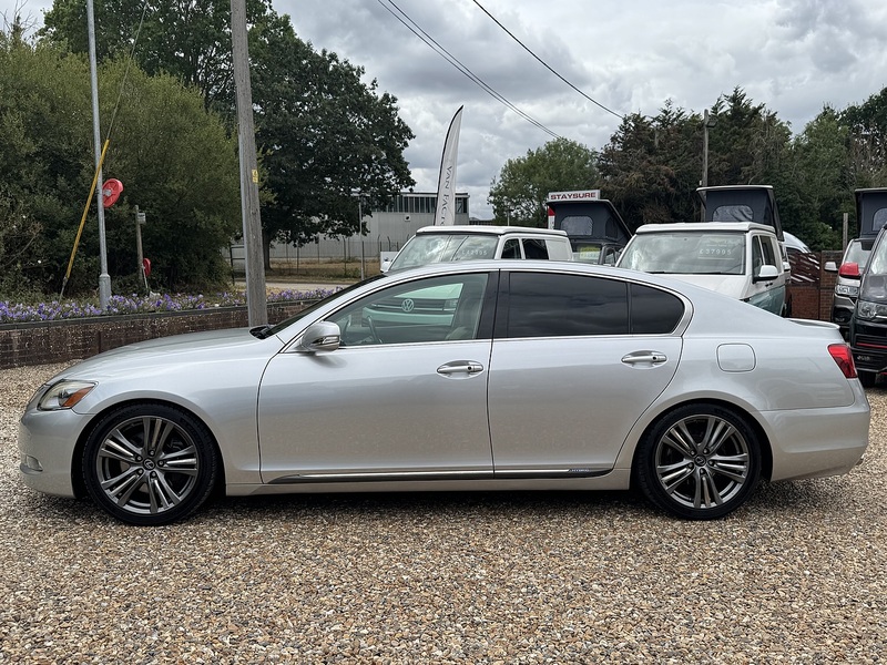 Lexus 3.5 450h SE-L V6 Saloon 4dr Petrol Hybrid CVT Euro 4 (s/s) (340 ps)