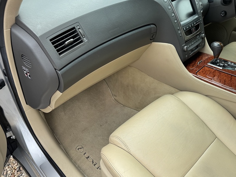 Lexus 3.5 450h SE-L V6 Saloon 4dr Petrol Hybrid CVT Euro 4 (s/s) (340 ps)