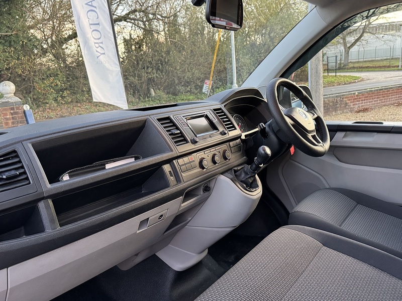 Volkswagen T6 T30 SWB 102 2.0 5dr Camper Manual Diesel