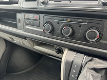 T32 Kombi DSG SWB Highline 2.0 Kombi Automatic Diesel