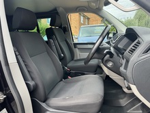 T32 Kombi DSG SWB Highline 2.0 Kombi Automatic Diesel
