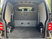 T32 Kombi DSG SWB Highline 2.0 Kombi Automatic Diesel