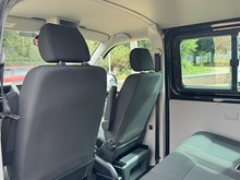 T32 Kombi DSG SWB Highline 2.0 Kombi Automatic Diesel