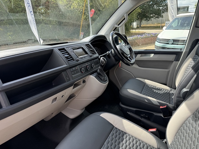 Volkswagen T6 T32 150 DSG Highline 2.0 Camper Automatic Diesel